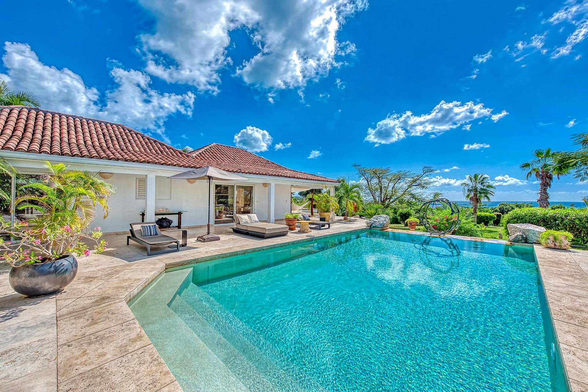 Villa rental Terres Basses St Martin - The pool
